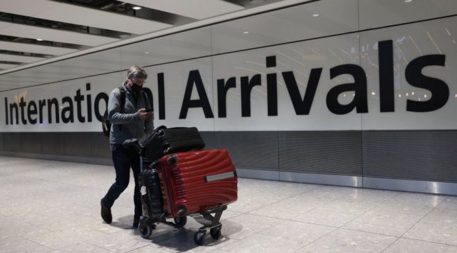 Coronavirus: UK tightens travel rules amid Omicron spread