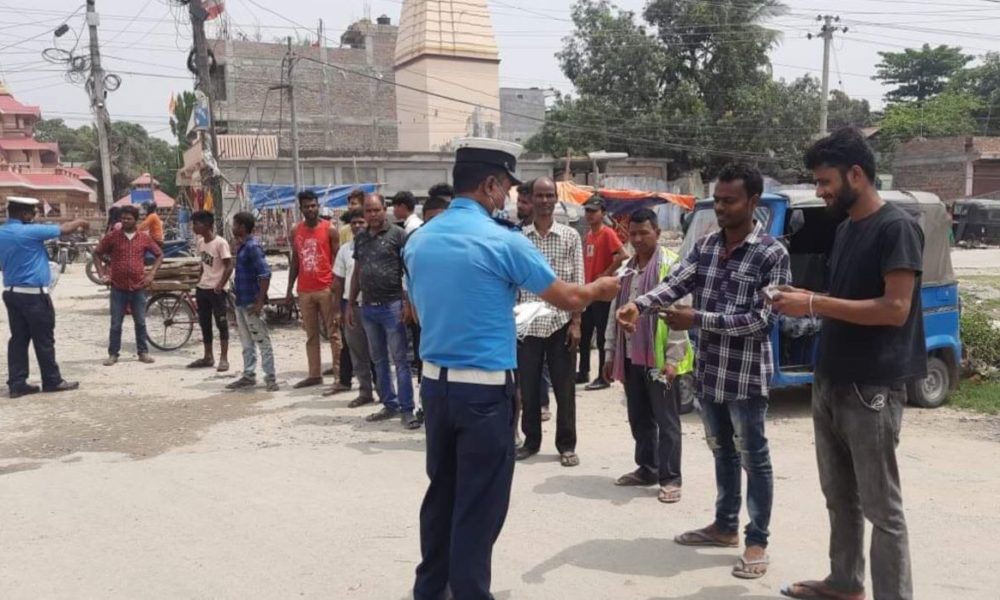 Nepal Police distributes 11,090 free masks