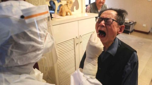 China: The elderly people struggling in Shanghai’s quarantine centres